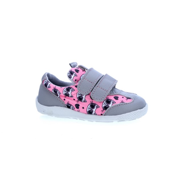Mazurek -AIRYWALK GRAY CATS