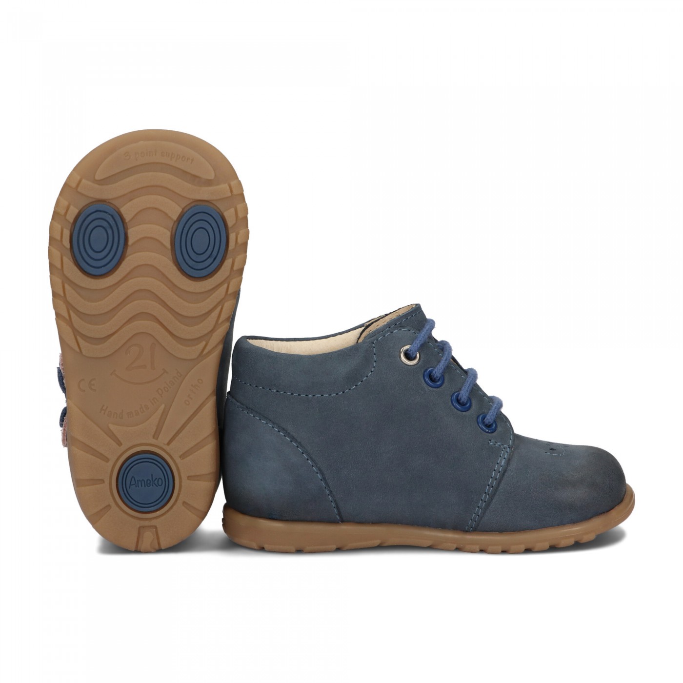 Ameko - pierwsze kroczki A4-Molly-Jeans. - obrazek 3